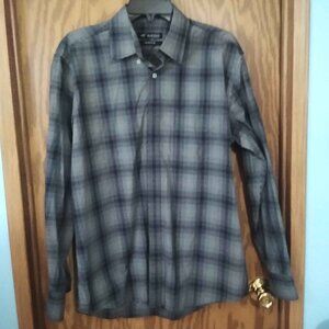 AF Platinum Modern Fit Medium Black and Grey Plaid Button Down Shirt